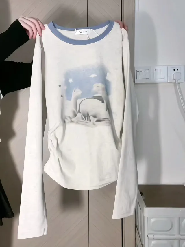 Cute Alpaca Printed Round Neck Long Sleeved T shirt For Women White - Shop at LoveMi