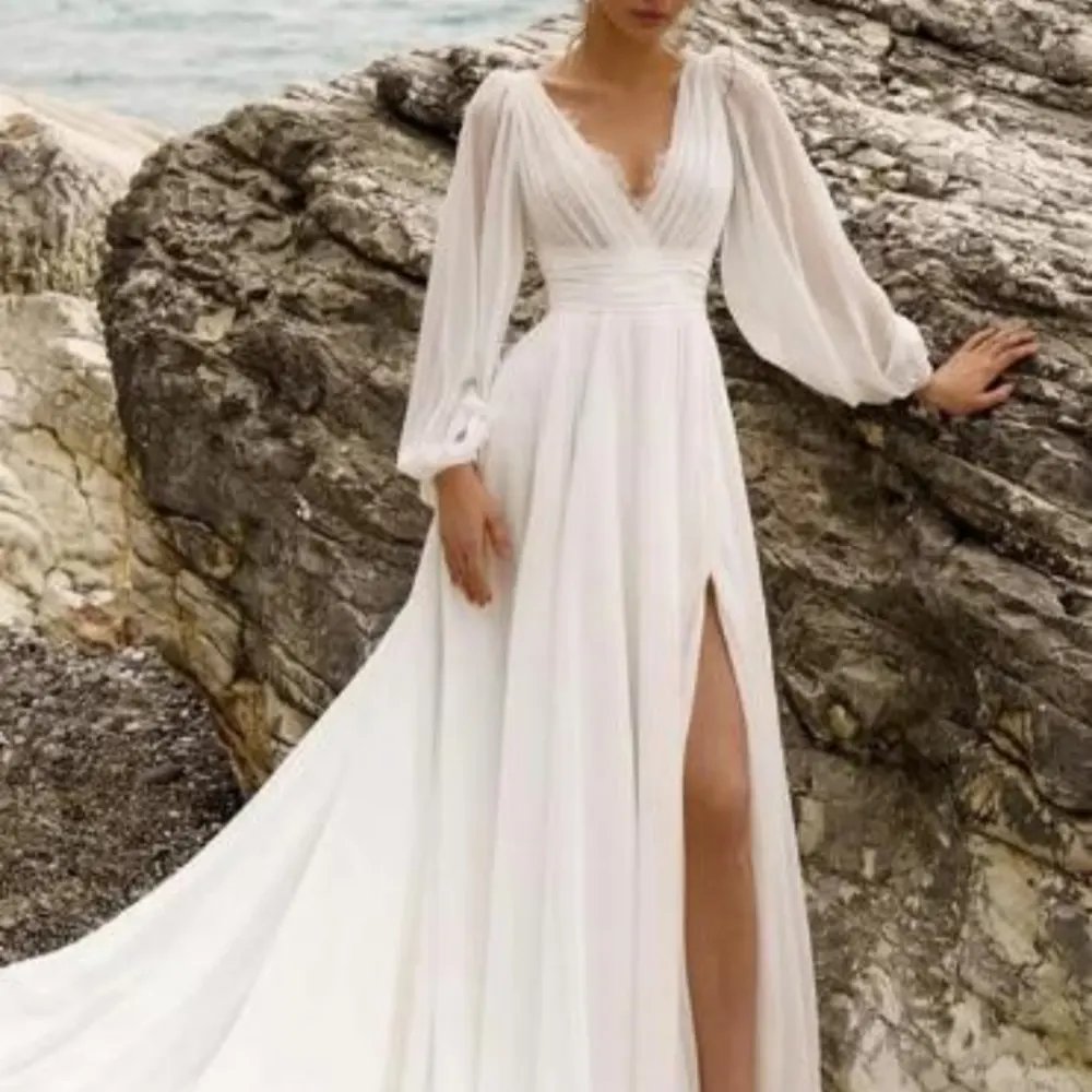 High Waist Plus Size Deep V Long Sleeve Mopping
