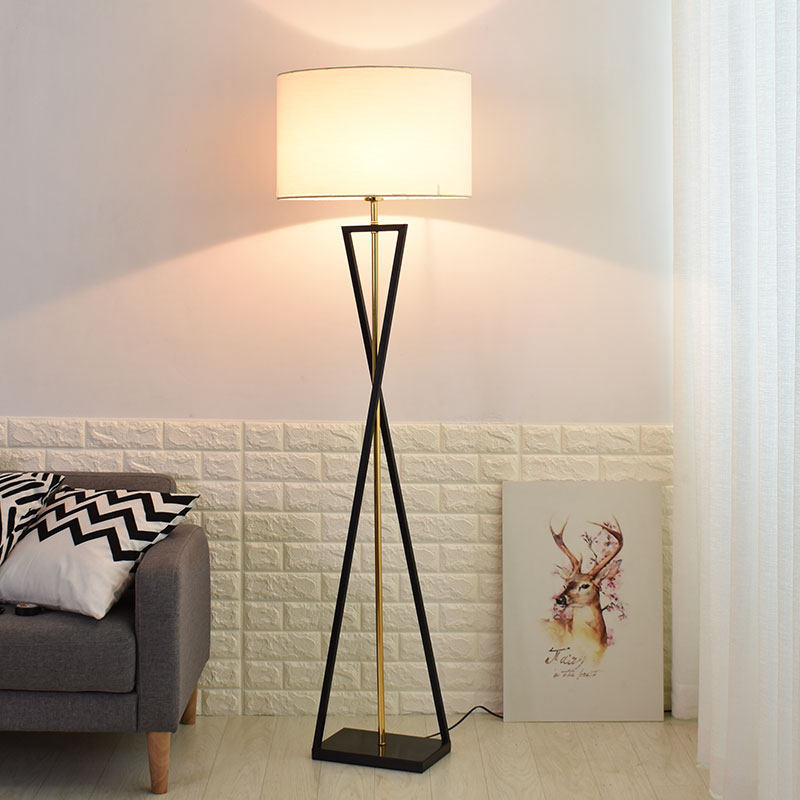 Living Room Floor Lamp Simple Sofa Vertical Table — foto 19