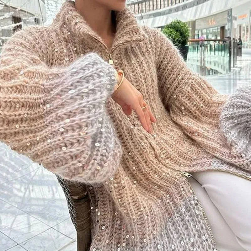 Classic Style Comfortable Sequined V-neck Sweater - Khaki