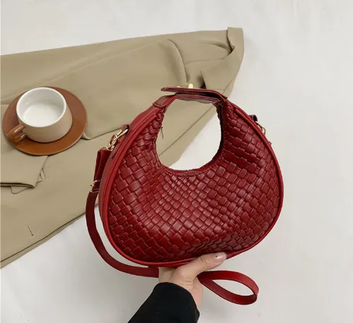 Crescent Shoulder Simple Fashion Handbag - Red