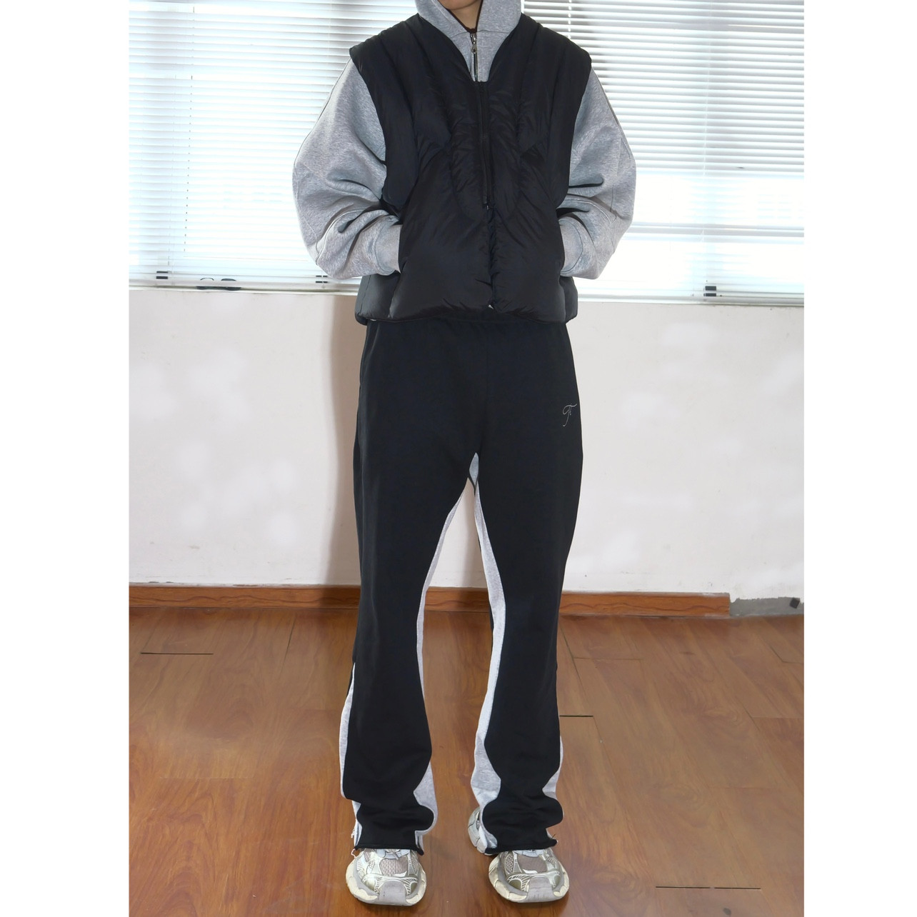 19 Tan Cleanfit Color Contrast Patchwork Design Damage Burr Bootcut Trousers