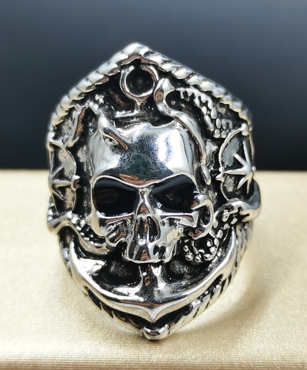 Men's Ring Squid Adsorption Compass