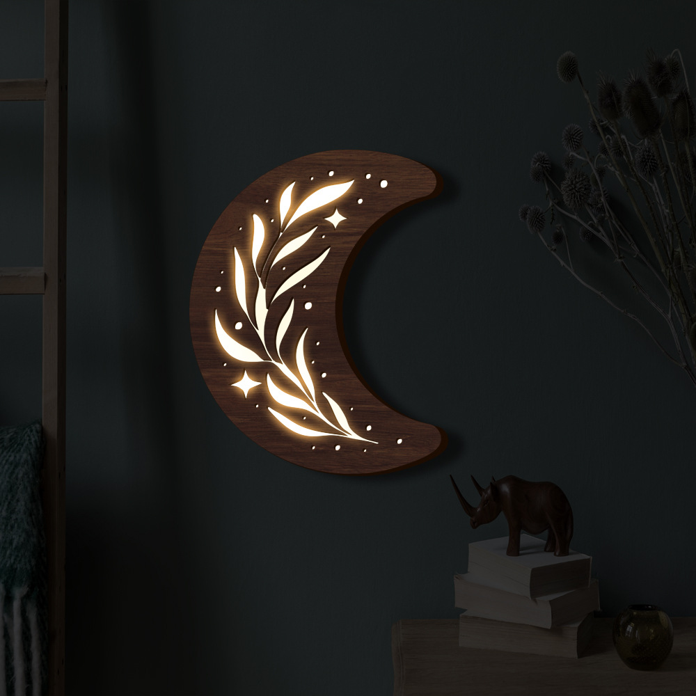Bohemian Style Three-dimensional Wooden Leaf Crescent Lamp Pendant