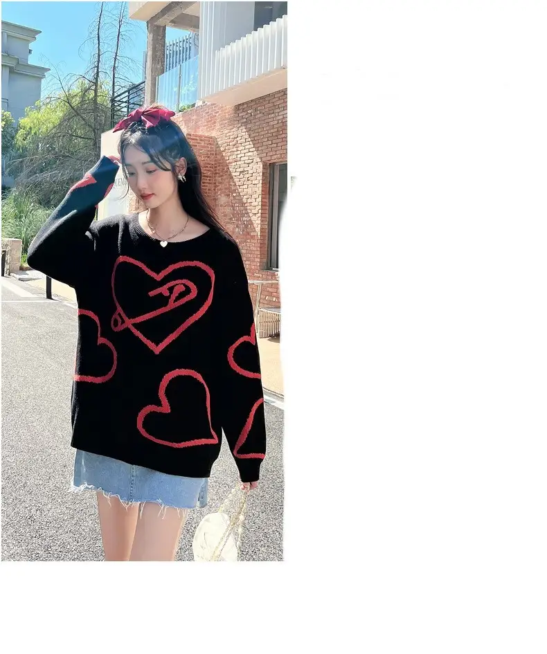 Male And Female Cute Heart Round Neck Sweater