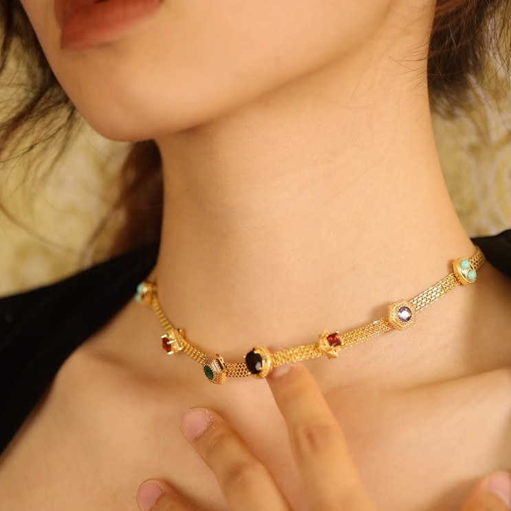 Clavicle Chain