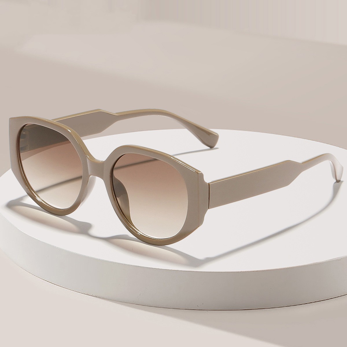 Sun-resistant Sunglasses Outdoor Wear Essential - Image 9