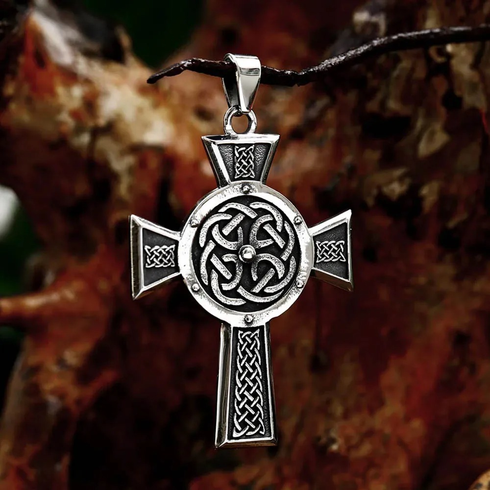 Steel Warrior Stainless Steel Vintage Viking Celtic Knot Cross Pendant
