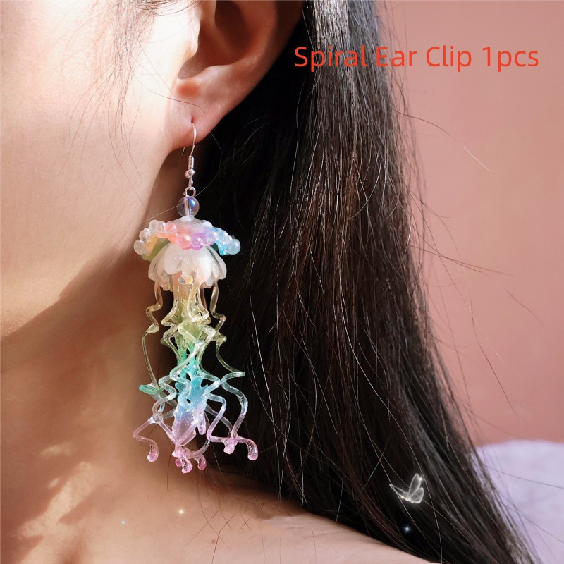 Single Spiral Ear Clip