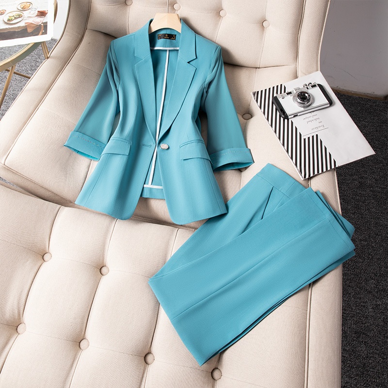 Simple And Capable 34 Sleeve Suit