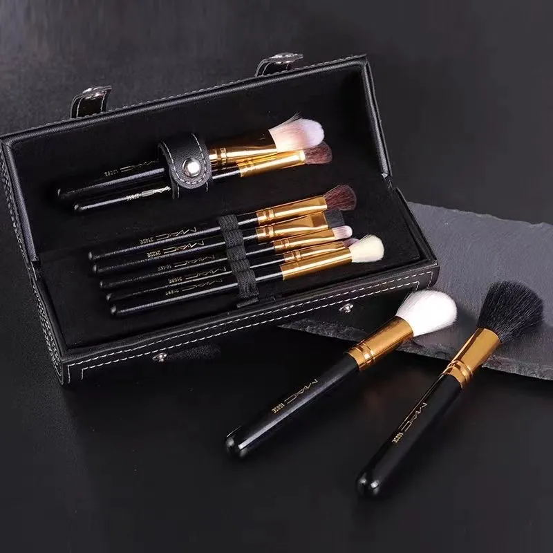 9 Cylindrical Wool Makeup Brush Set - Black