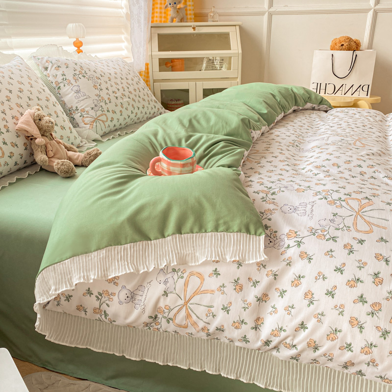 Gentle Wind Network Red Bedding Set Of Four In Summer Countryside Style - Image 2