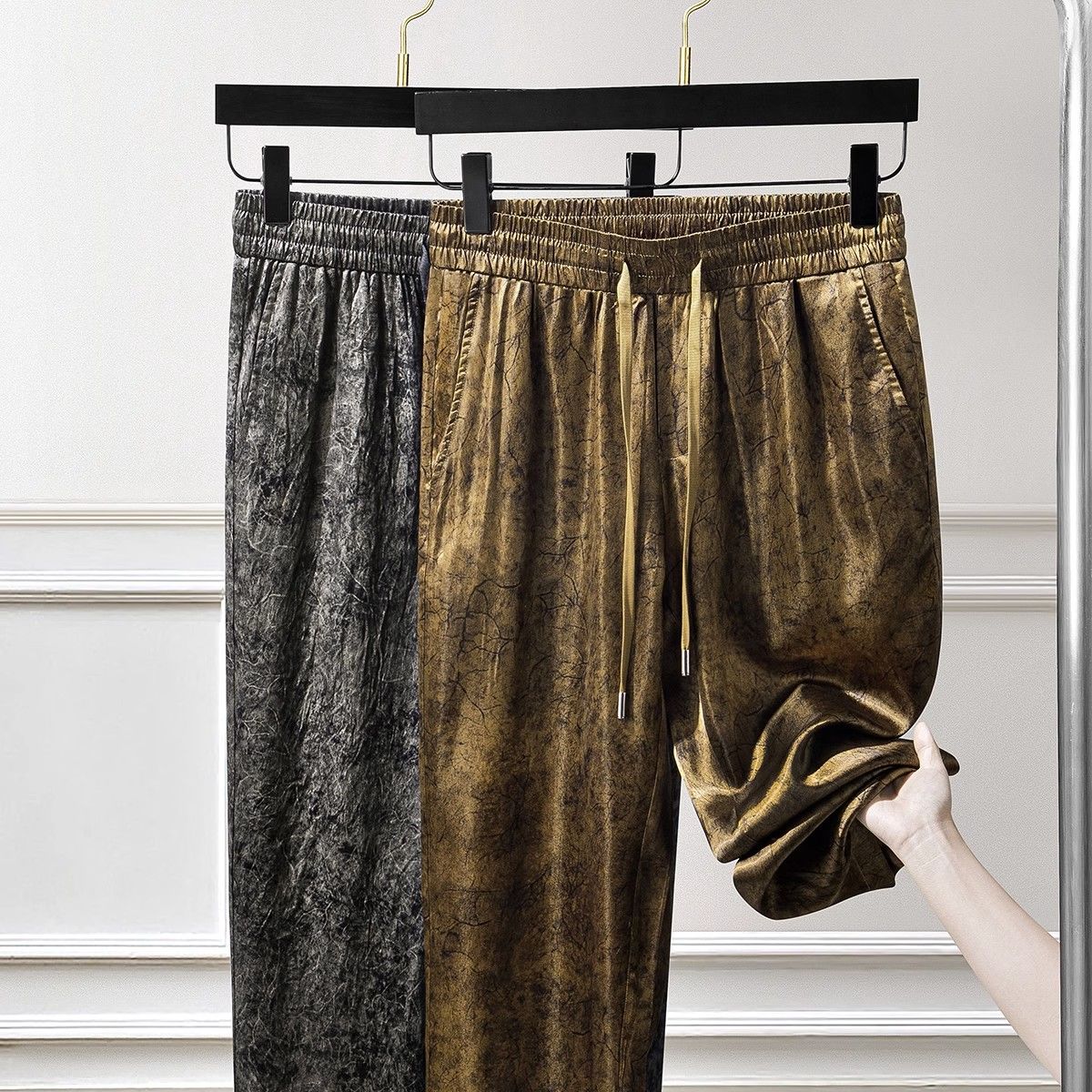 Light Luxury High-end Smooth And Flowing Retro Ice Silk Acetate Pants