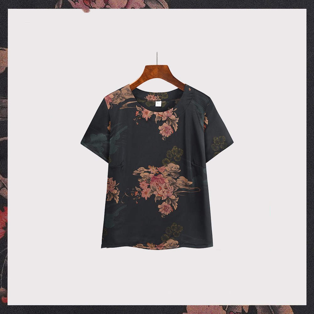 Black Bottom With Pink Flower