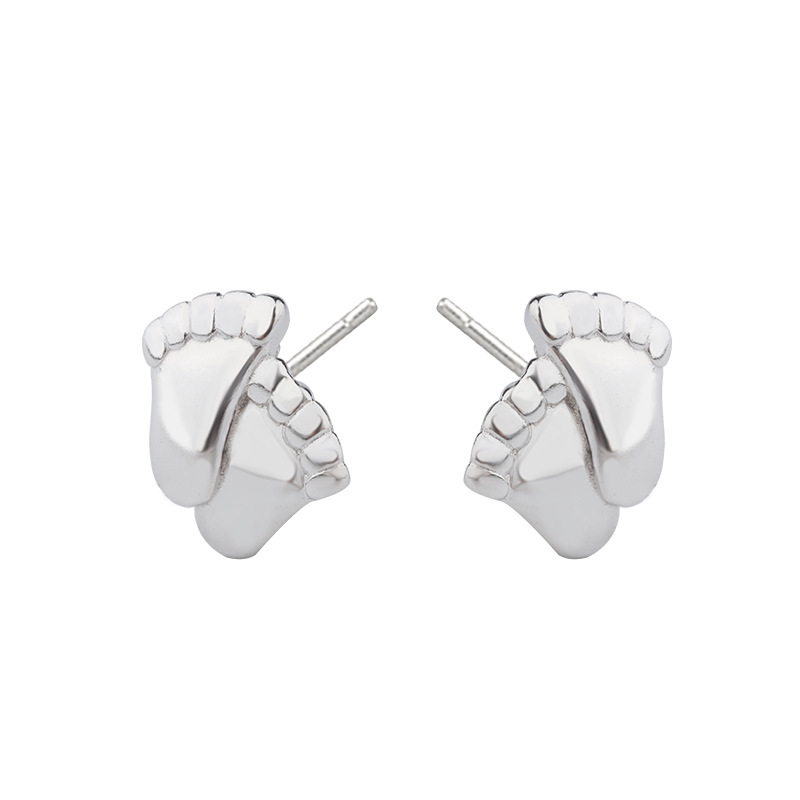 ED08 Foot Ear Studs