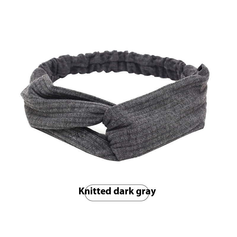 Knitted Dark Gray