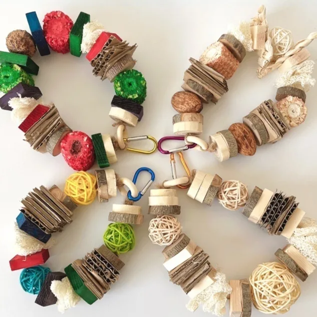 Colorful Wooden Hanging String Rabbit Hamster Molar Vine Bal