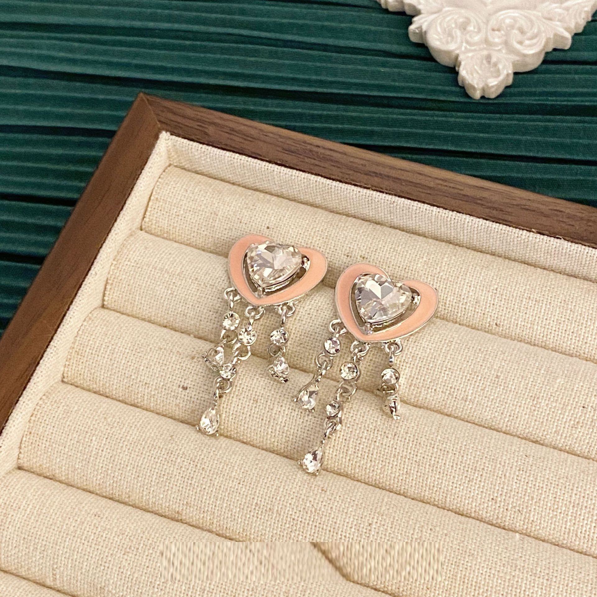 French Love Zircon Tassel Light Luxury Minority High-grade Design Decoration