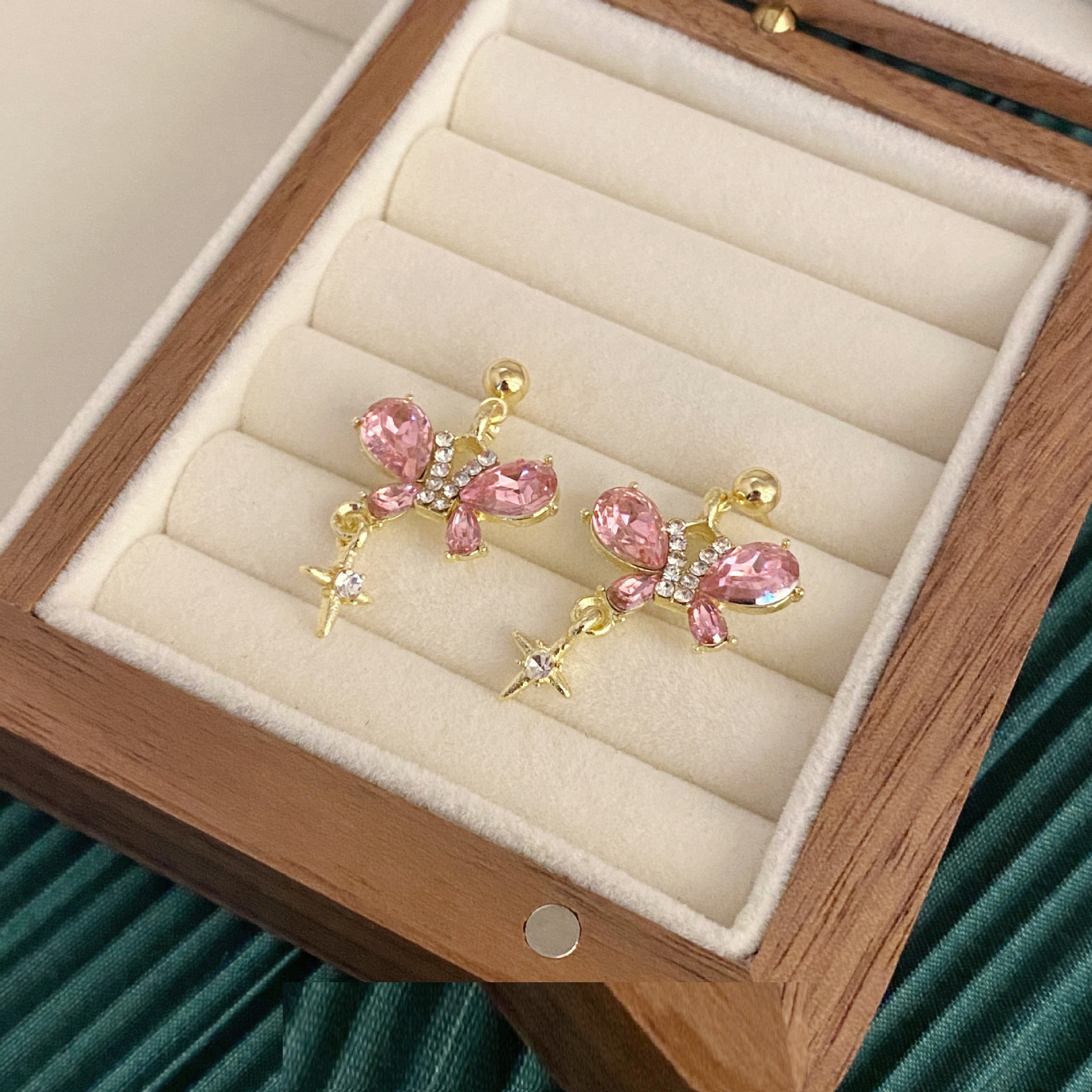 Sweet Butterfly Zircon Earrings Light Luxury Minority Design