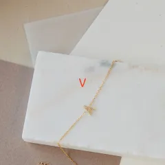 English 26 Letter Bracelet New Ladies With Diamonds - V - View 1