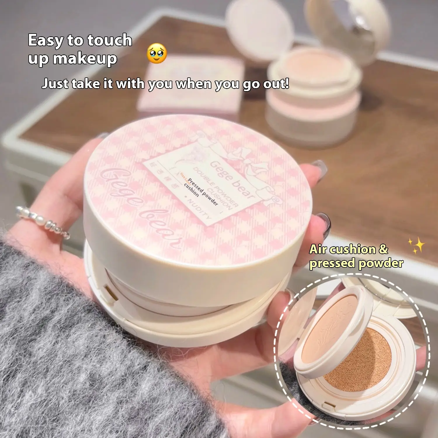 Two-in-one Powder Cushion Foundation Moisturizing And Clear Natural Non-stuck Powder Makeup Brightening Finishing Concealer