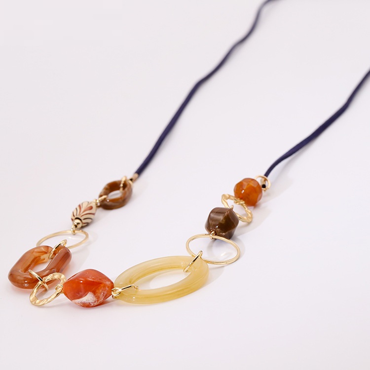 Japanese And Korean Fashion Resin Handmade Design Simple Graceful Geometric Women's Necklace