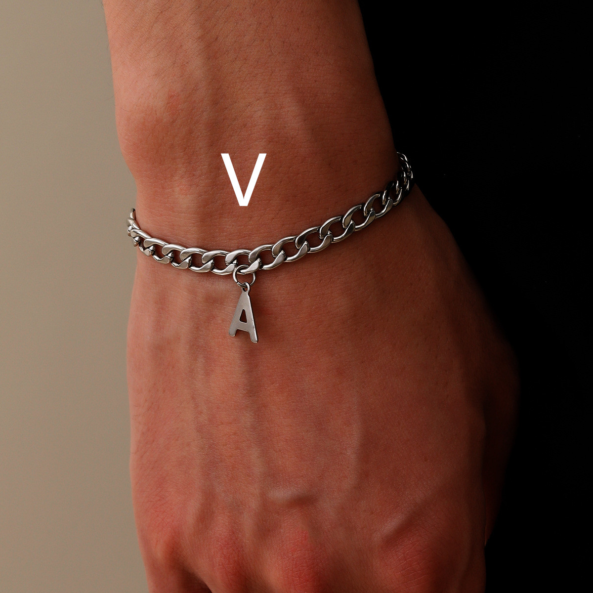 V