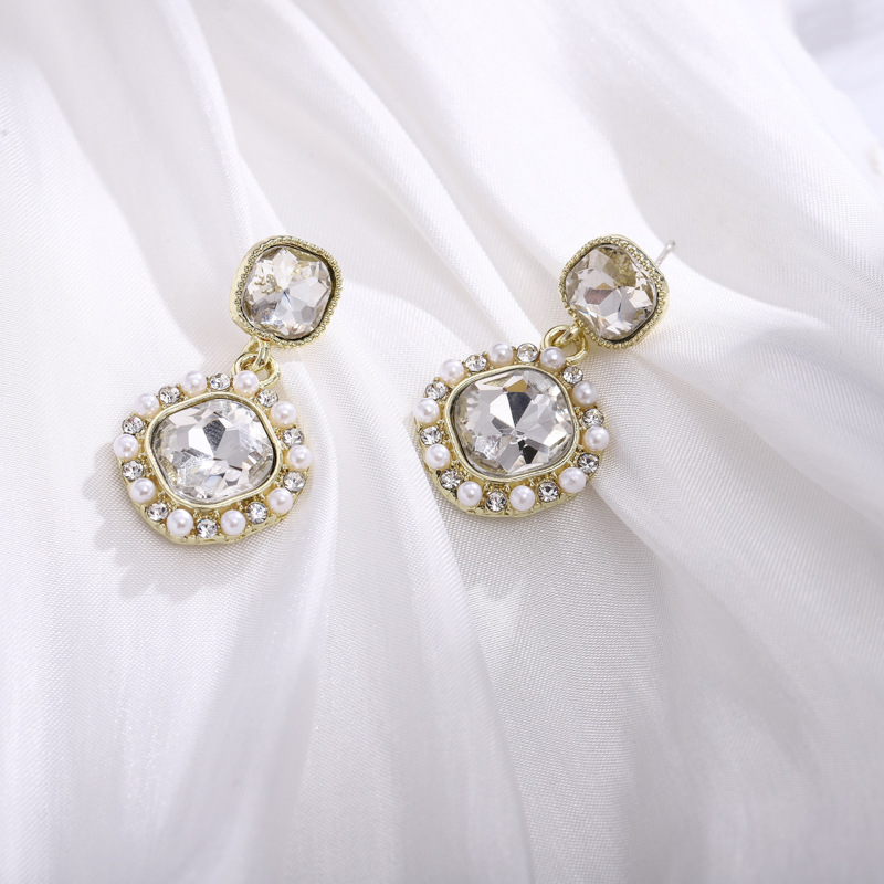 Silver Needle And Pearl Square Stud Earrings