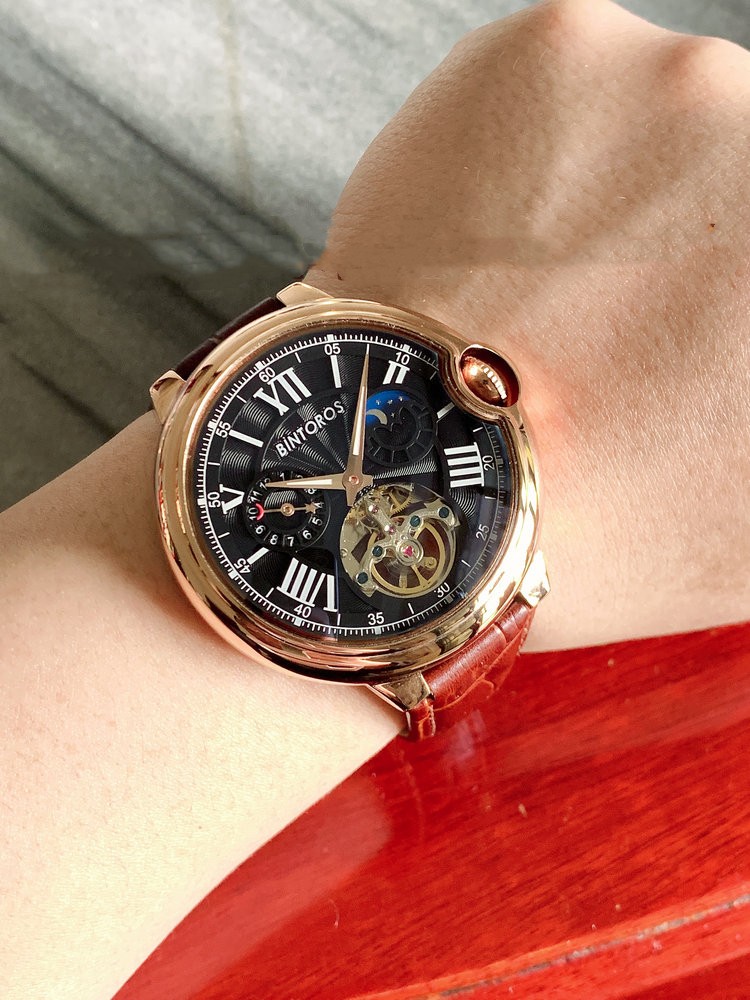 Gold Shell Black Surface