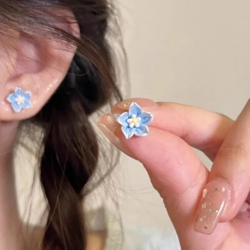 Forget-Me-Not Blue Flower Stud Earrings