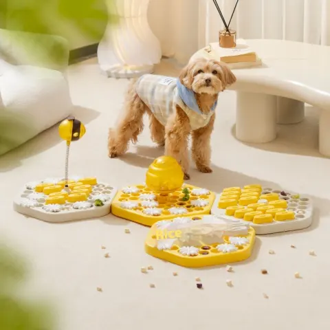 Dog Slow Food Leakage Feeder Pet Interactive Storage Training