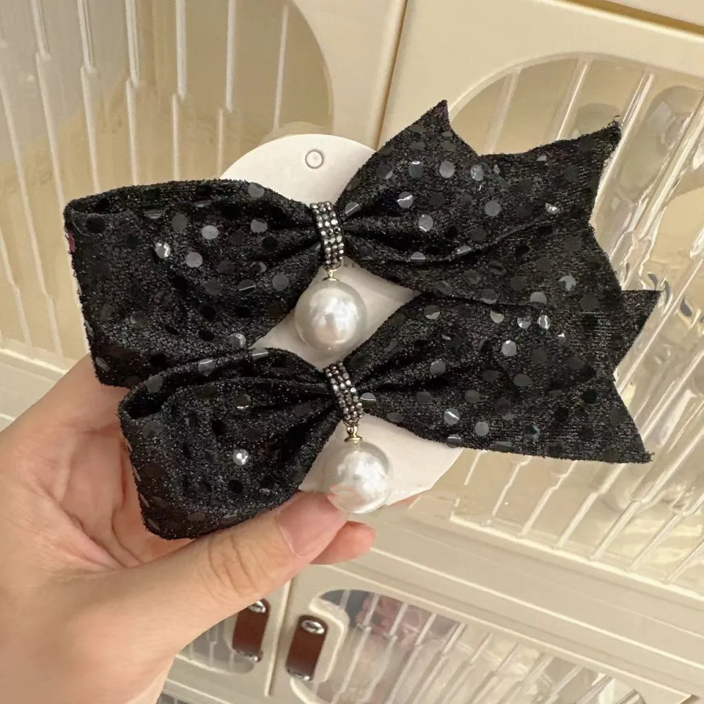 Super Rhinestone Grey Bow Barrettes Fashion - A Pair Of Black
