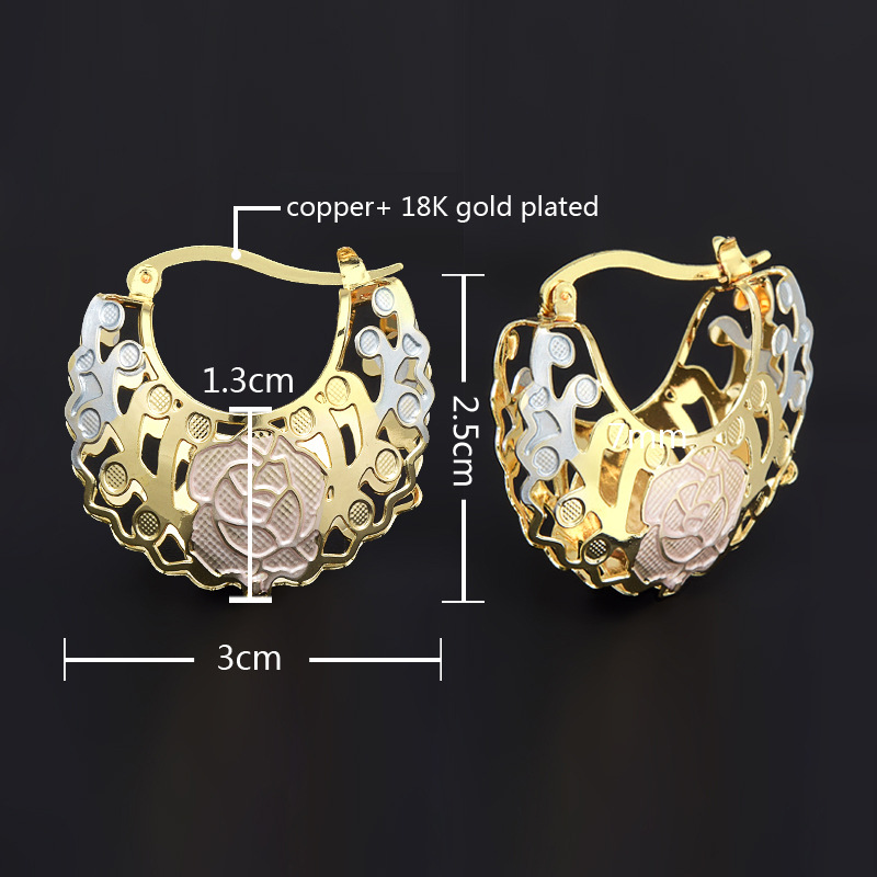 Gold contrast rosette hoop earrings. Specifications: Material: Copper Shape: geometric type Popular elements: circles, lines Packing list: Earrings *1 pair/Earrings *2 pairs. Image 1. Image 2. Image 3. Image 4. Image 5. Image 6. Image 7. Image 8. Image 9.