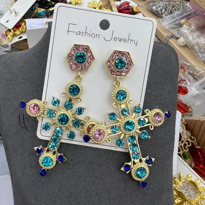 Mid-ancient Earrings High-grade Light Luxury Crystal Earrings