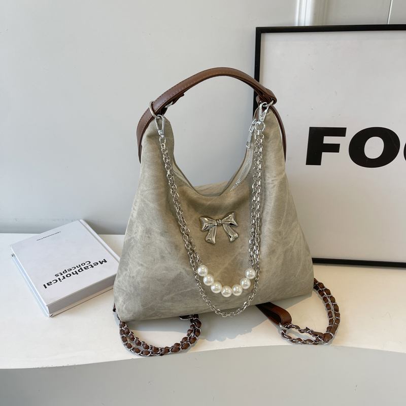 Beige white without pendant