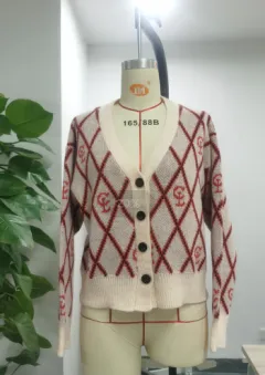 V-neck Diamond Plaid Cardigan Women's Knitting Coat - Grey - View 1
