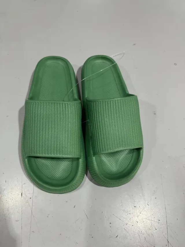 Home Slippers Couples Feel Cool Stepping On Excrement Emerald 40Or41 - Shop at LoveMi