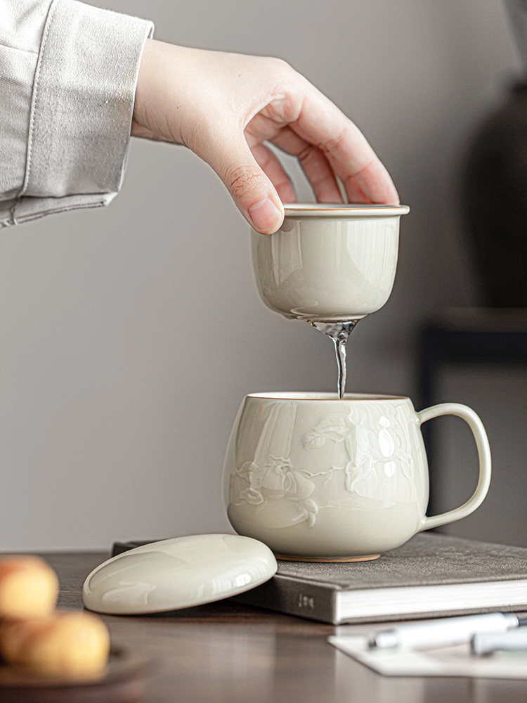 كوب شاي خزفي منزلي بتصميم خرما محظوظ مع غطاء