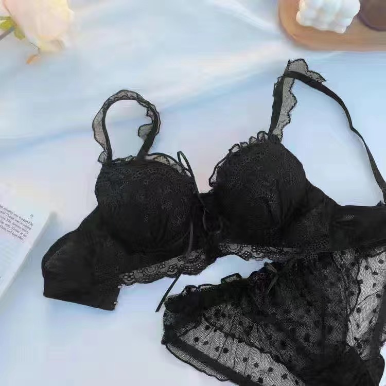 Title 8, Lace Fashion Personality Girl Bra Set