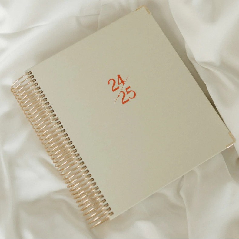 Title 3, 24 To 25 Years Daily Notebook TK