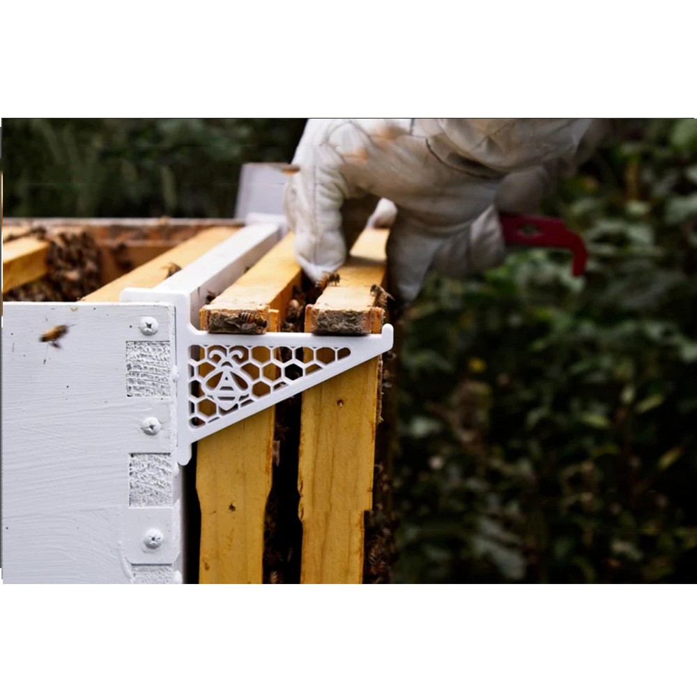 Title 6, Plastic Bee Box Support Frame