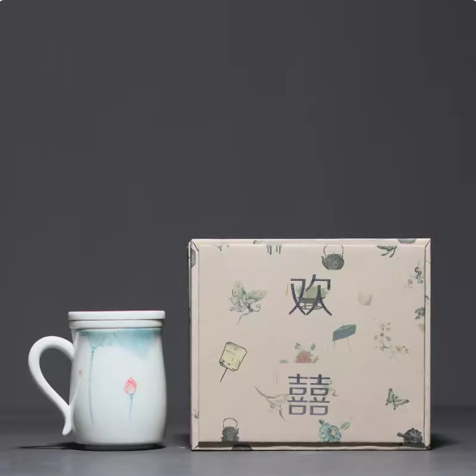 Water cup with gift box