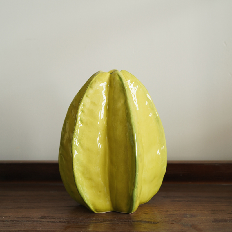 Carambola Vase