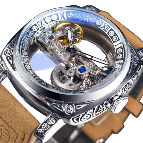 Profile view of the watch casing