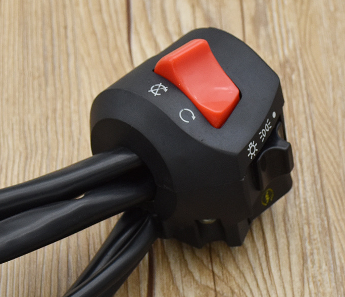 Motorcycle Tricycle Zongshen Longxin 110 125 150 200FXD Seat Handle Kit