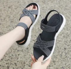 Women's Lightweight Sports Style Comfortable Elastic Plus Size Sandals - Black - View 1