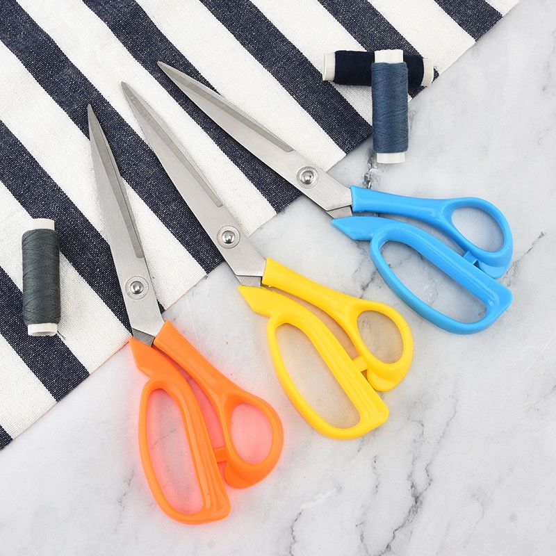 RH31 Tailor Scissors random