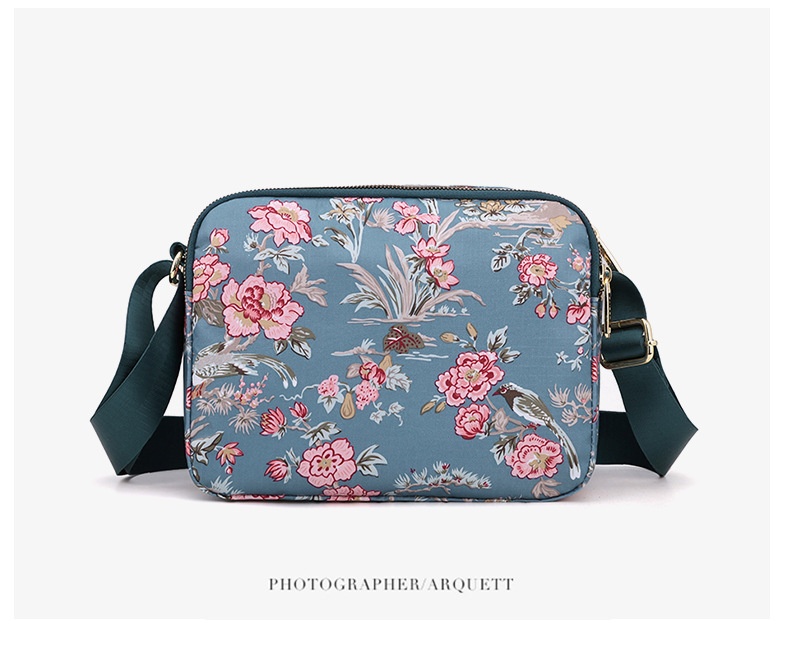 Title 17, Printed Multi-layer Crossbody Large Capacity Ca...