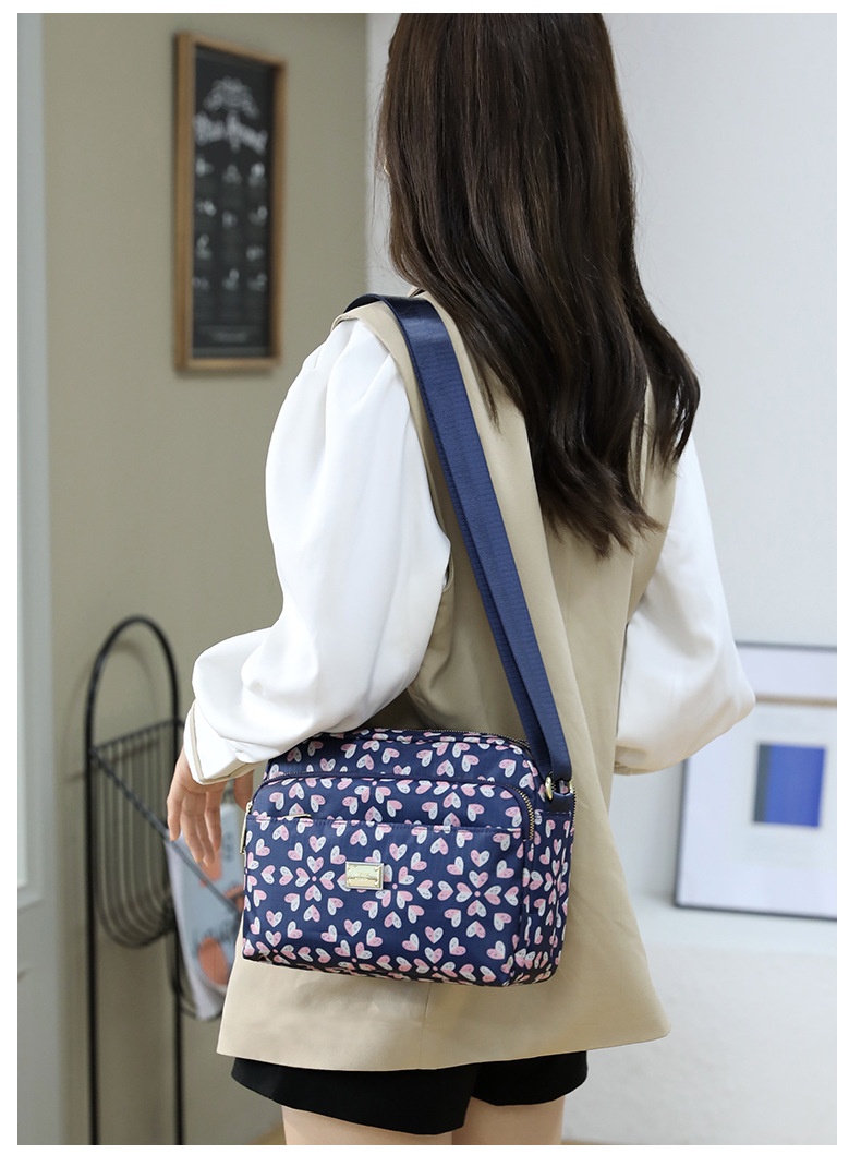 Title 16, Printed Multi-layer Crossbody Large Capacity Ca...