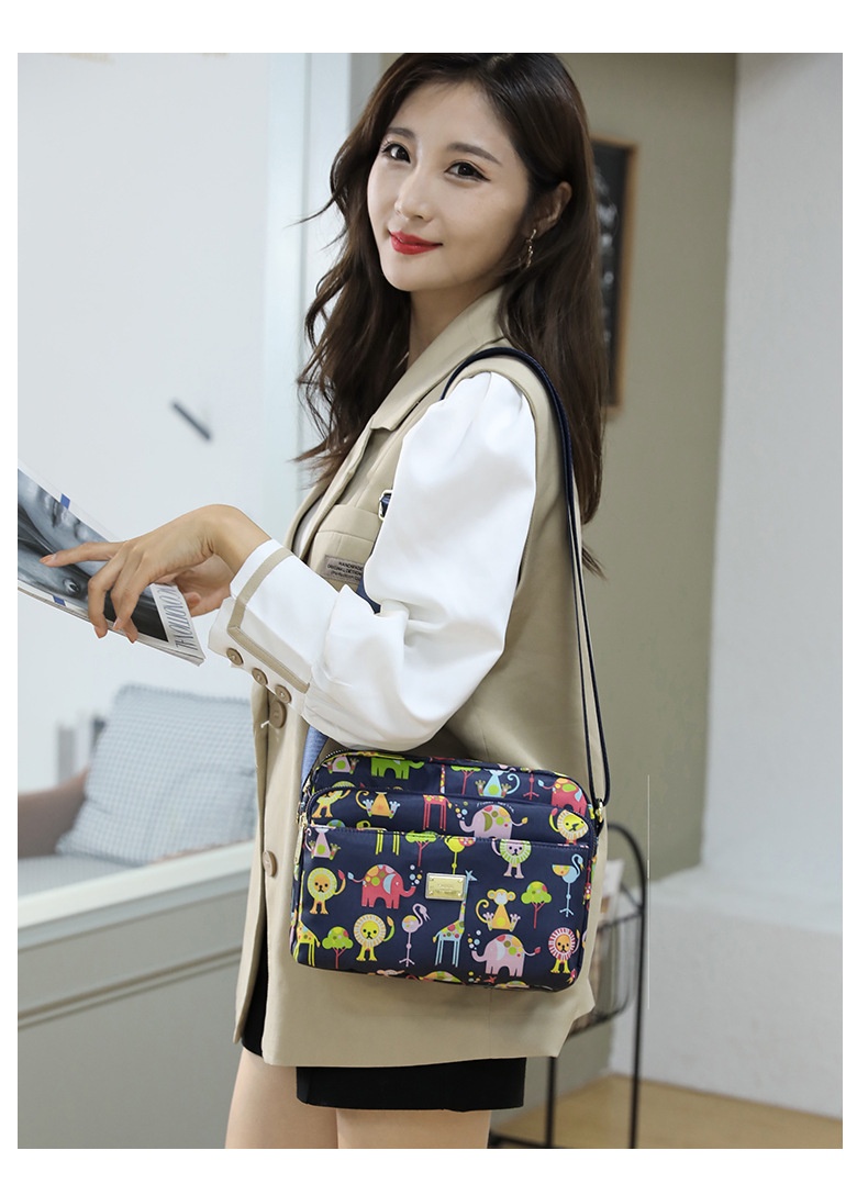 Title 7, Printed Multi-layer Crossbody Large Capacity Ca...